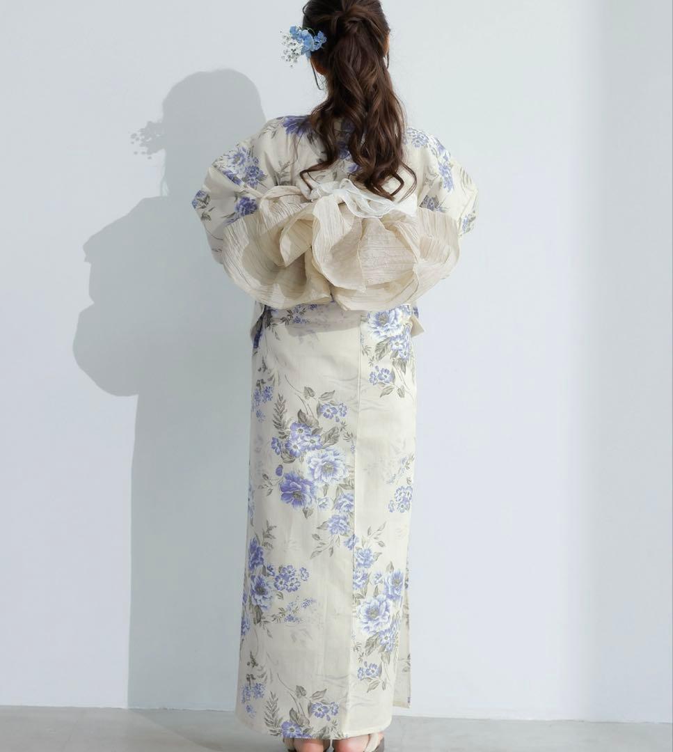 ［新品未使用］浴衣5点セット （ゆかた・しわへこ帯・下駄・着付け本・腰ひも）