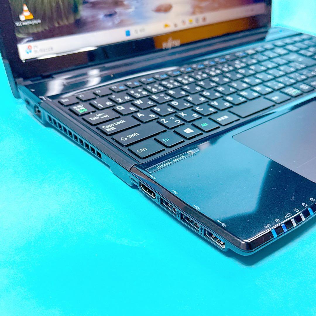 高速 16GB×新品SSD⭐️win11⭐️Word Excel オフィス付 カメラ