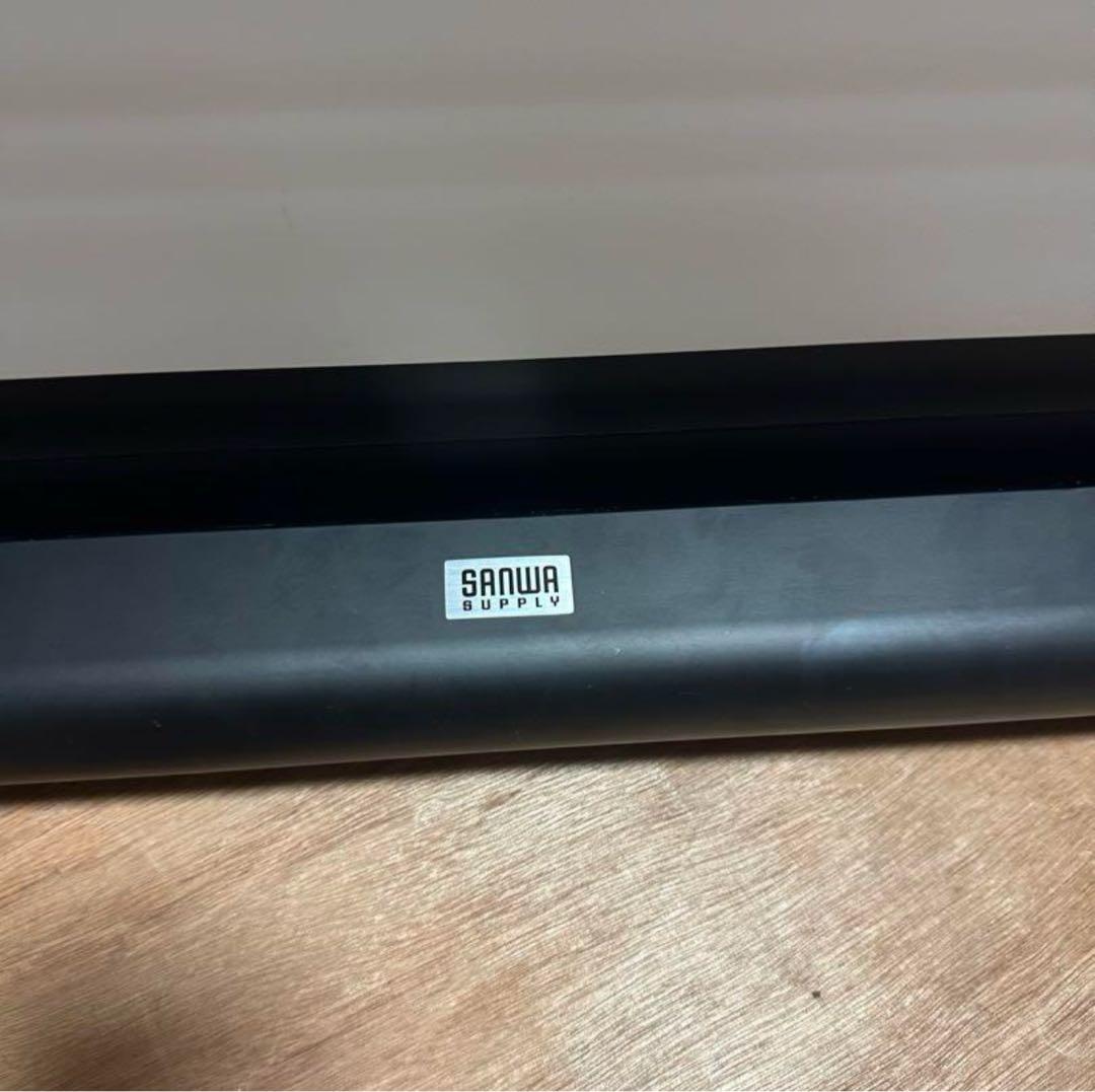 プロジェクター　スクリーン