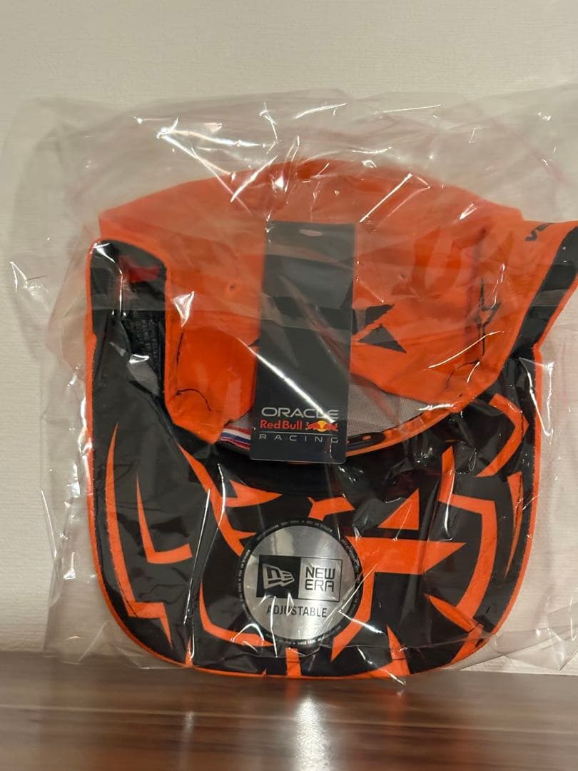 F1 マックス・フェルスタッペン　直筆サイン　キャップ　新品