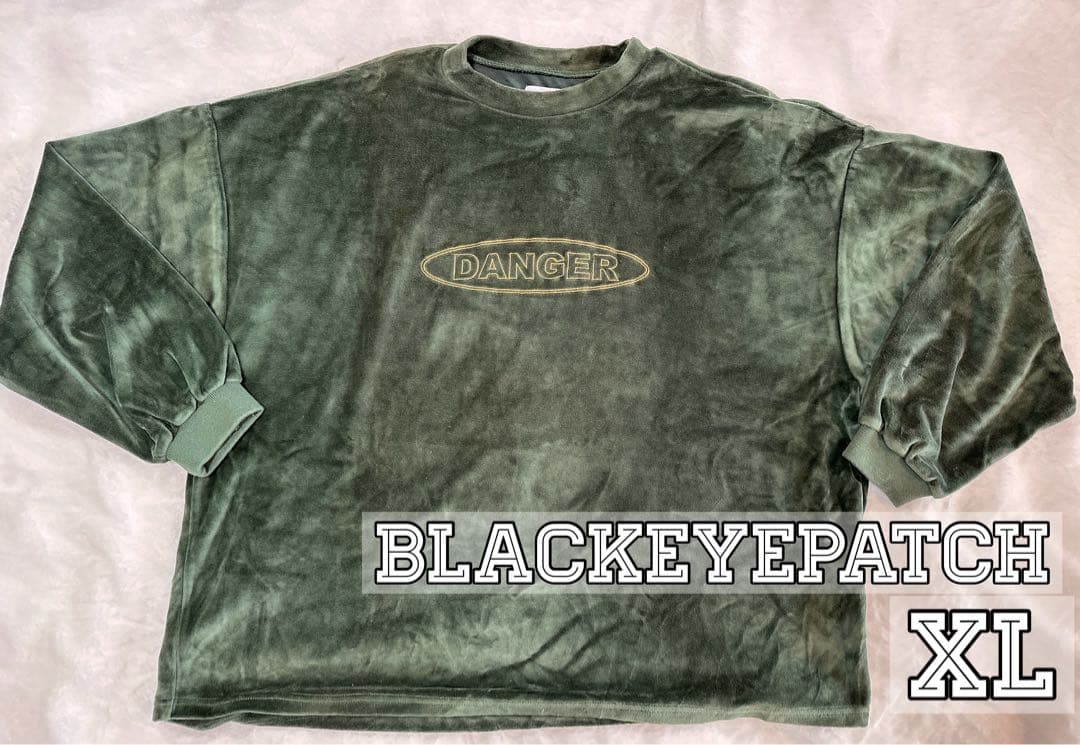 BLACKEYEPATCH DANGER XL スウェット