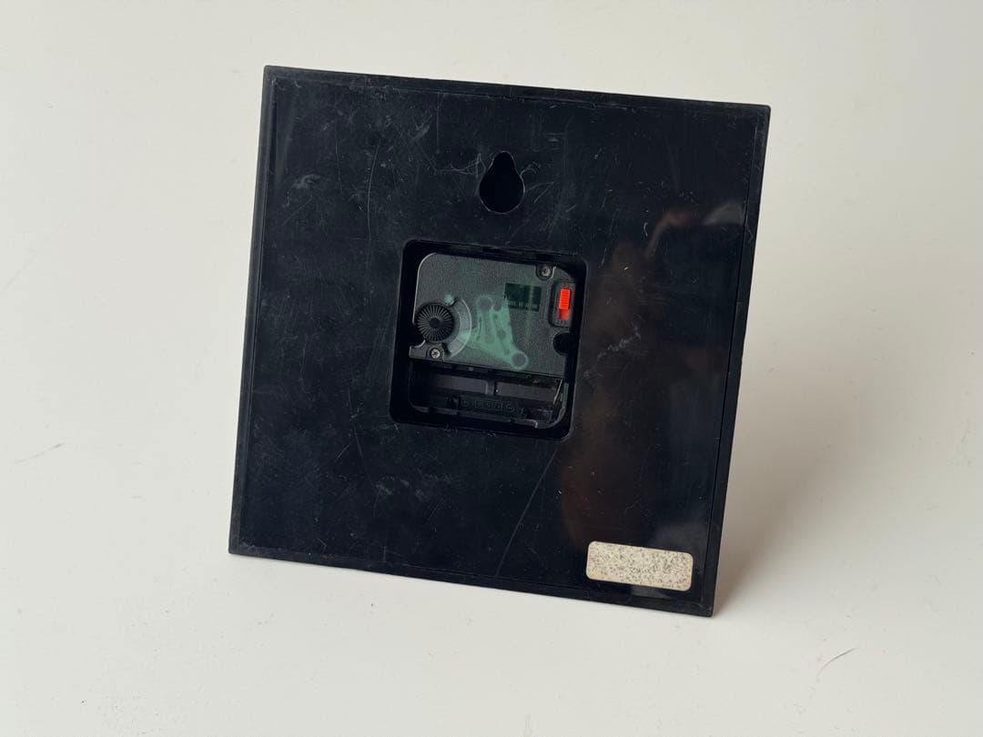 ポストモダン 掛け時計 置時計 ピラミッド型 黒 動作確認済