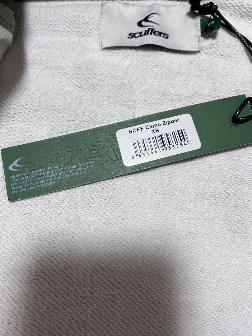 scuffers SCFF Camo Zipper XS迷彩パーカー