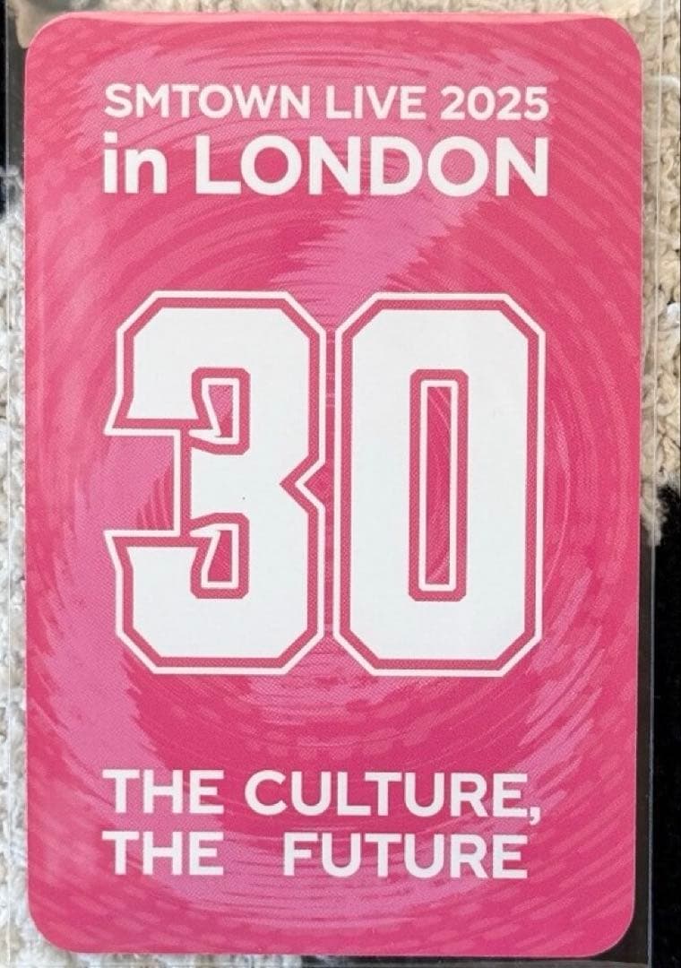 SMTOWN 2025 ロンドン　入場限定　トレカ　ステラ　Stella