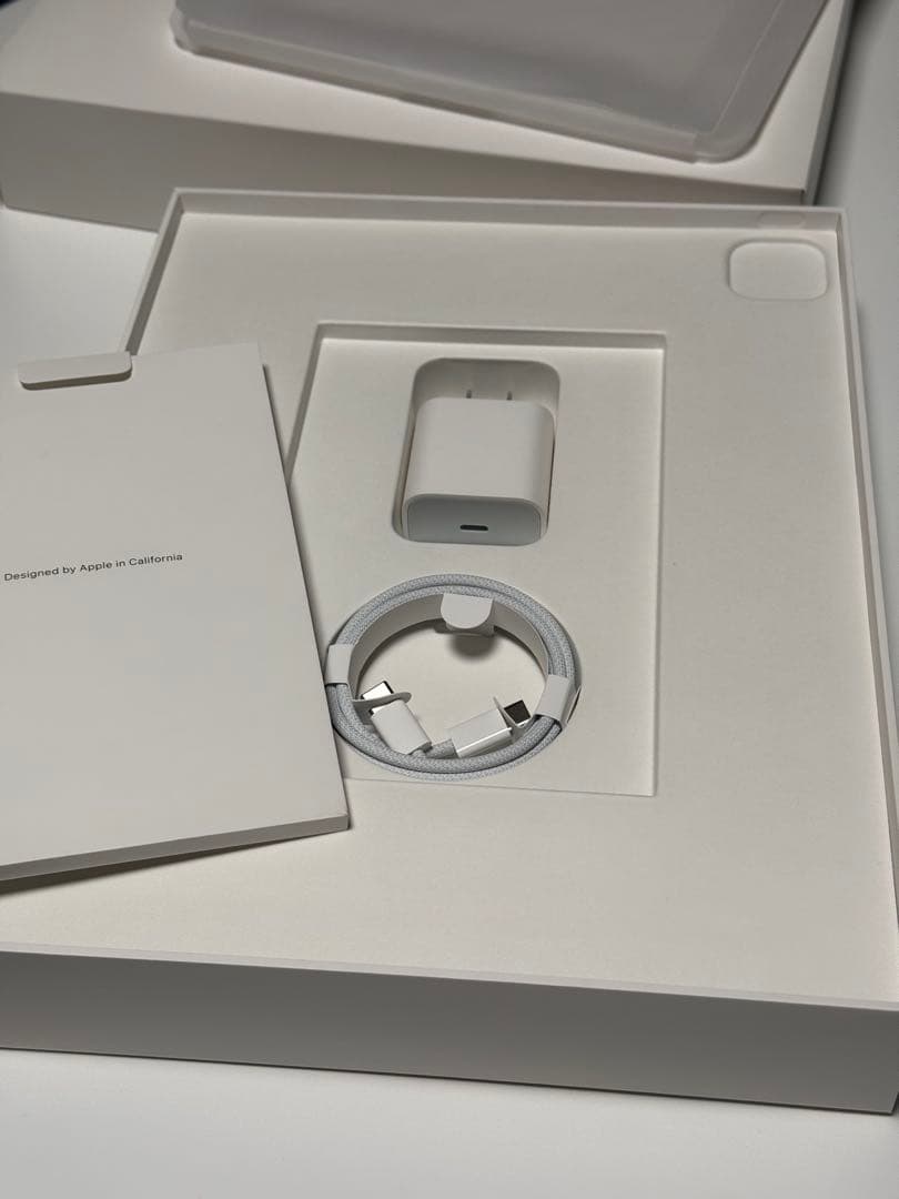 12.9\" iPad Pro 第6世代 Wi-Fi 128GB シルバー 整備済