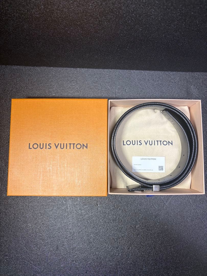 美品 LOUISVUITTONベルト モノグラム LV イニシャル サンチュール