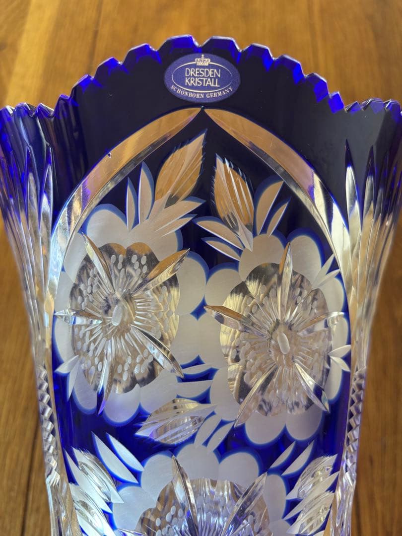 新品 ドレスデンクリスタルガラス花瓶