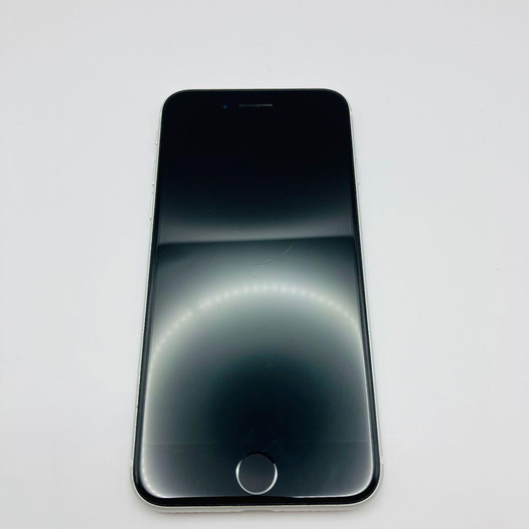 ②Apple iPhone SE2 ホワイト　白　アップル　アイフォン　第二世代