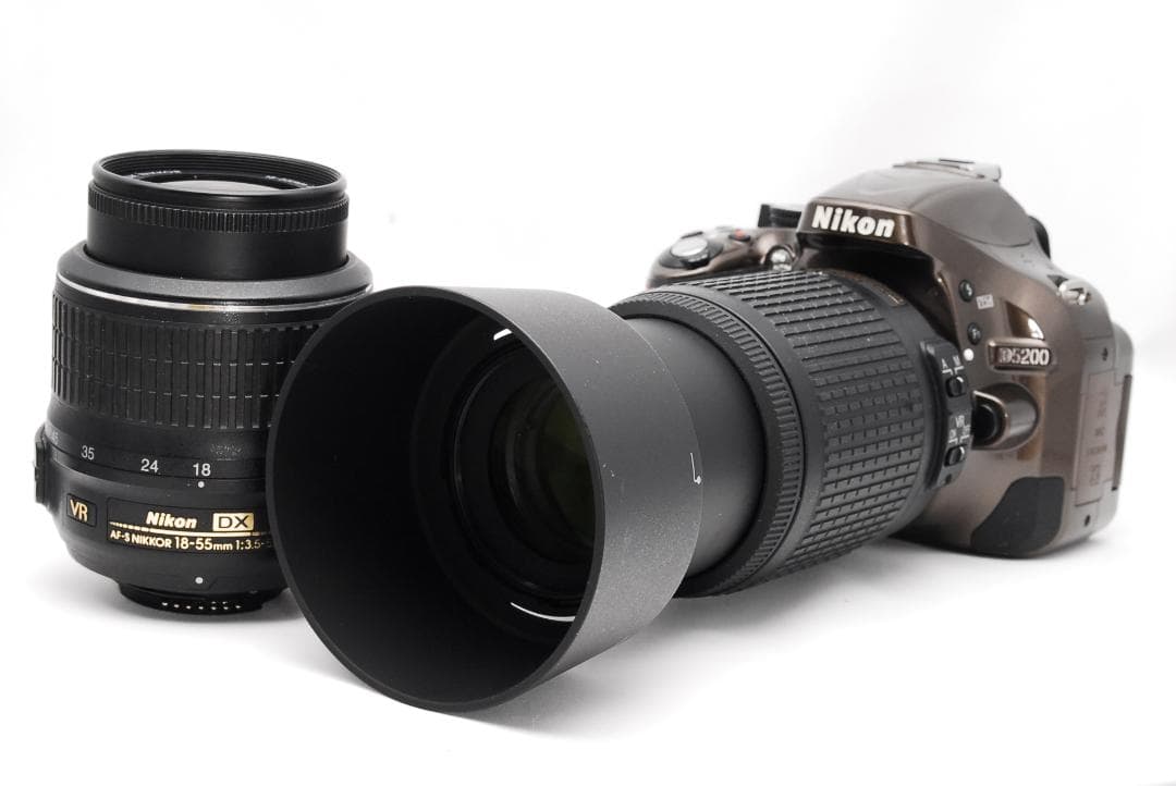 Nikon D5200 ✨️ Wレンズ 一眼レフ ブロンズカラー S数5164枚