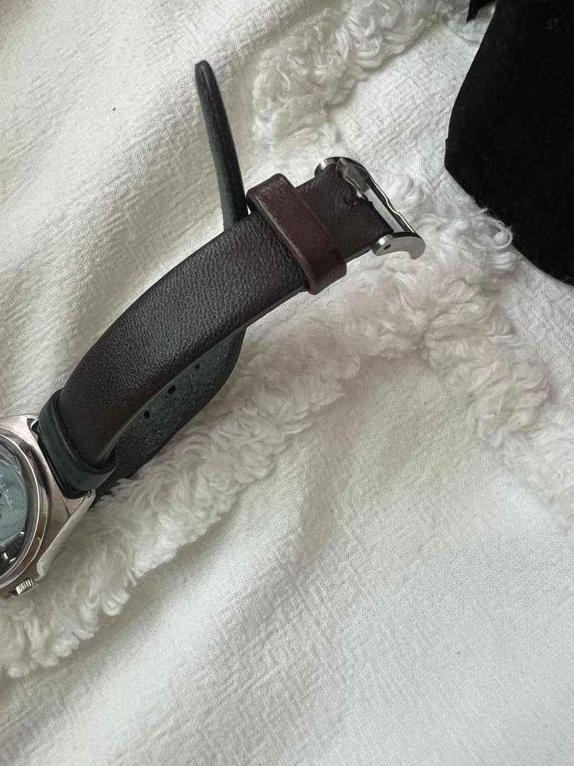 Paul Smith ブラックレザーバンド時計　保証書付き