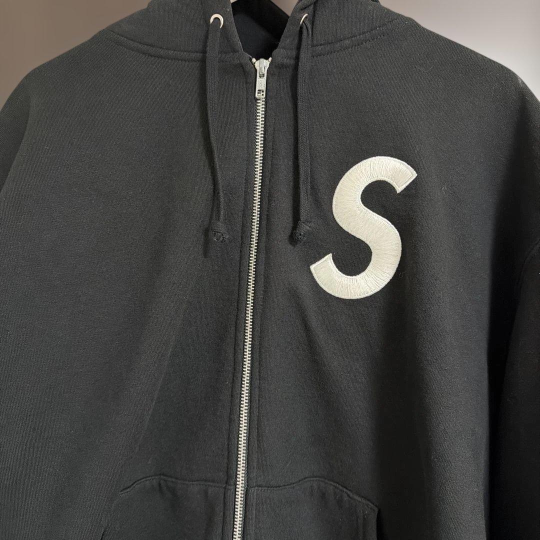 supreme Sロゴパーカー　ブラック　Lサイズ
