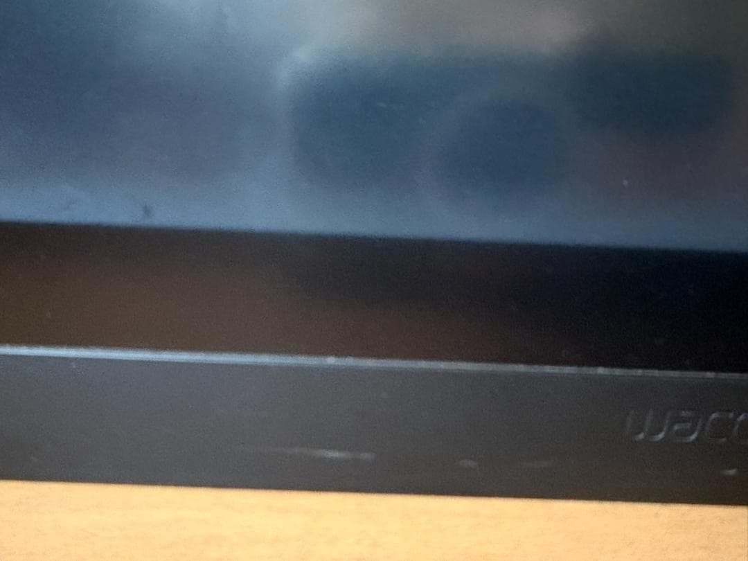 Wacom Cintiq 16+専用スタンド+フィルム付