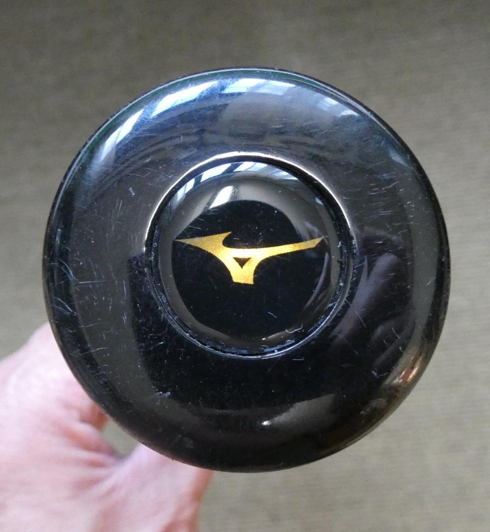 ミズノ 軟式バット BEYOND MAX OVAL 84cm ケース付き