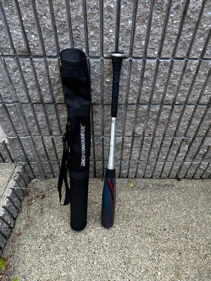 Mizuno ビョンドギガキング軟式バット 2023年モデル ブラック/レッド