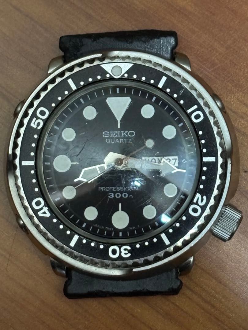 ク*ー様 セイコー ダイバーズウォッチ 　ツナ缶　7549-7010 ジャンク品
