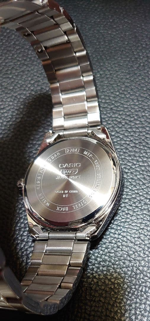 カシオ CASIO ティファニーブルー メタル 腕時計ホワイト バンド付き