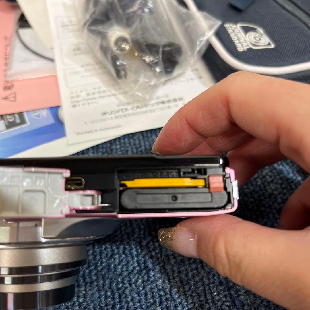 OLYMPUS μ-7010 ピンク デジタルカメラ