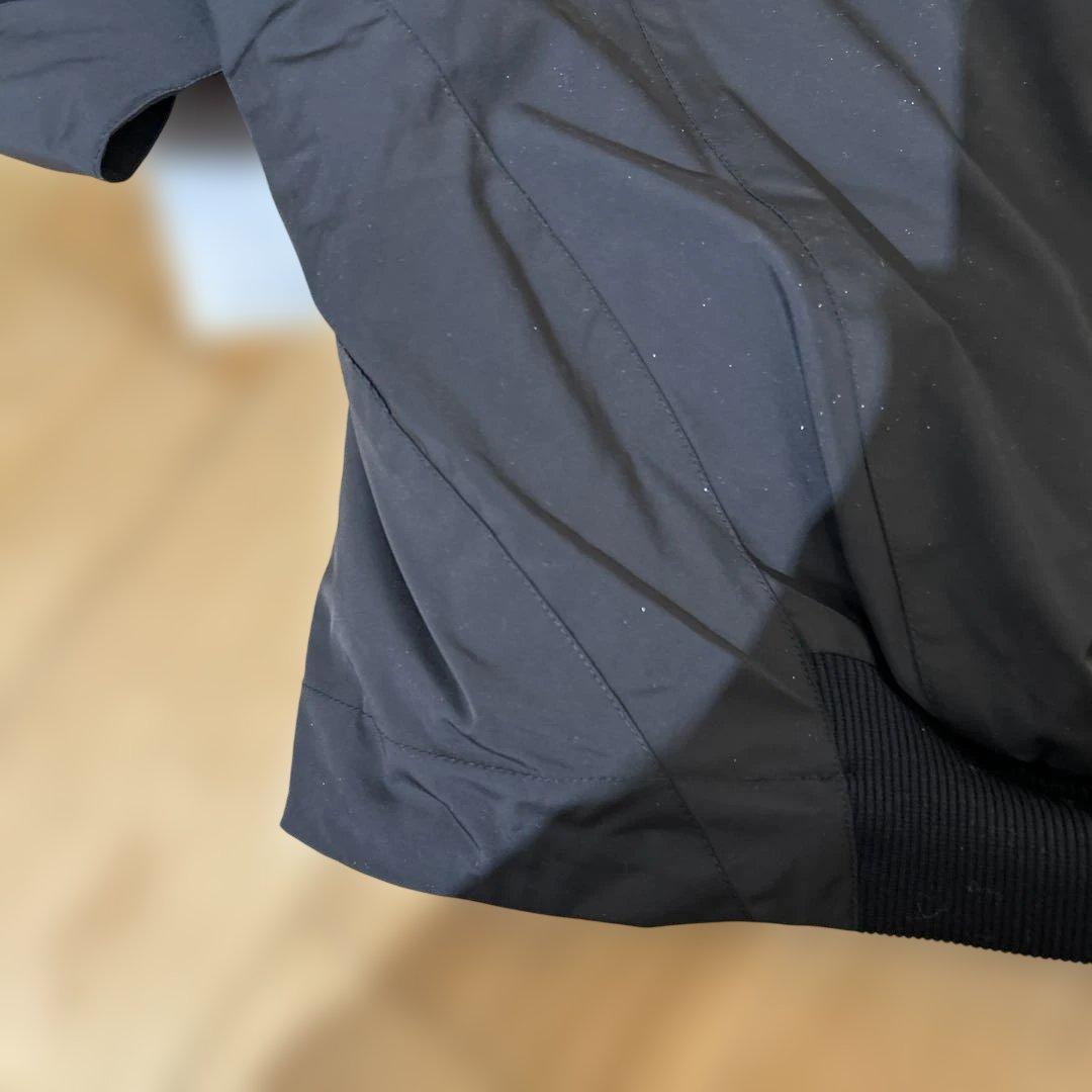 パシオーネレディースダウンジャケット新品　￥41800円　38サイズ