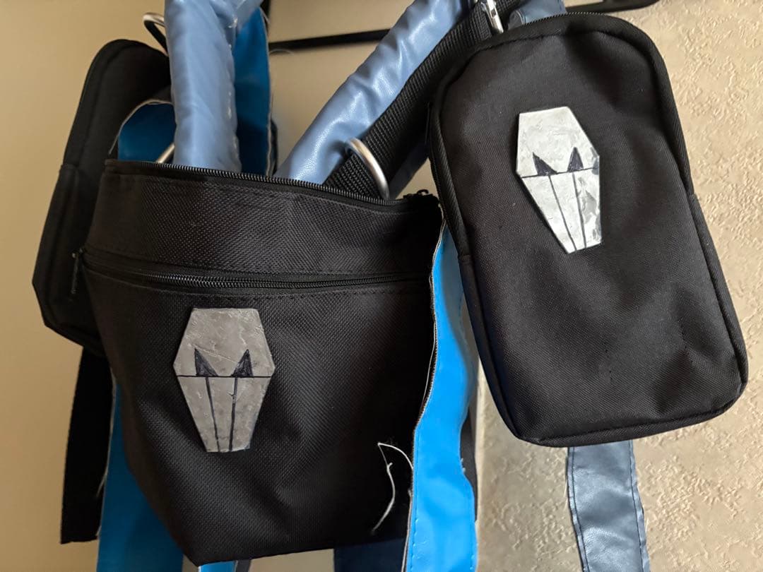 ツイステ　コスプレ　イデア　寮服