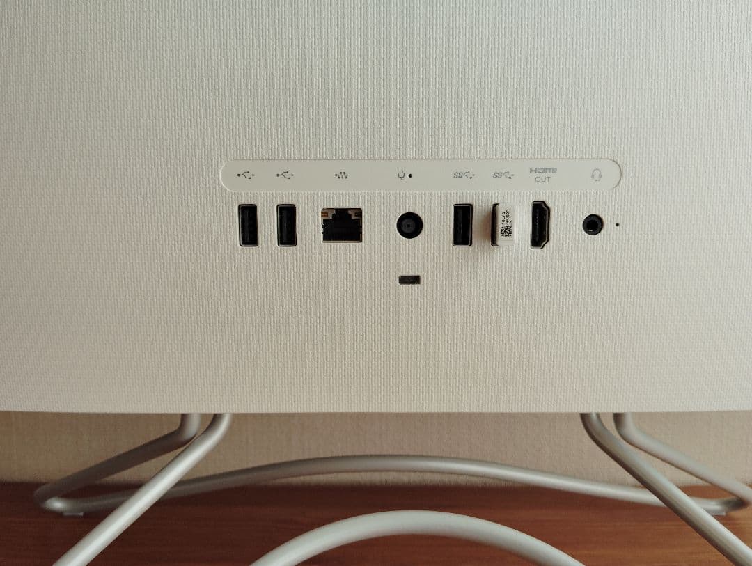 HP オールインワンデスクトップ ホワイト