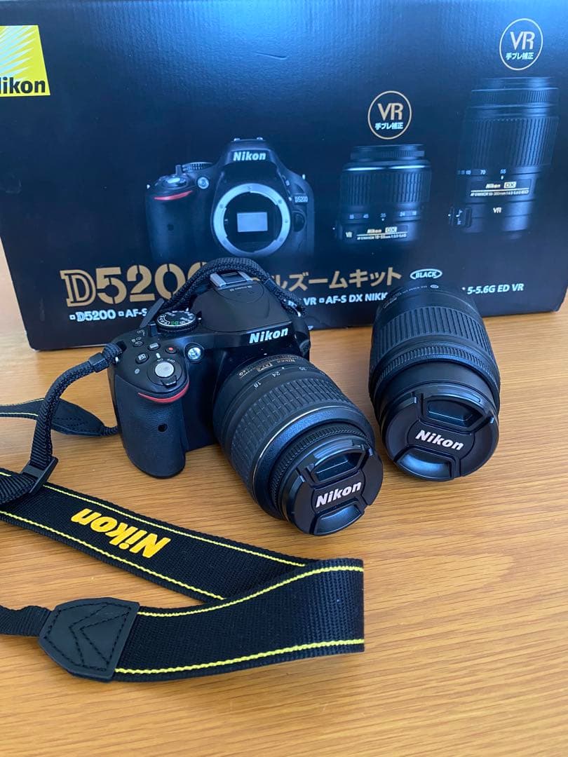 Nikon D5200 ダブルズームキット