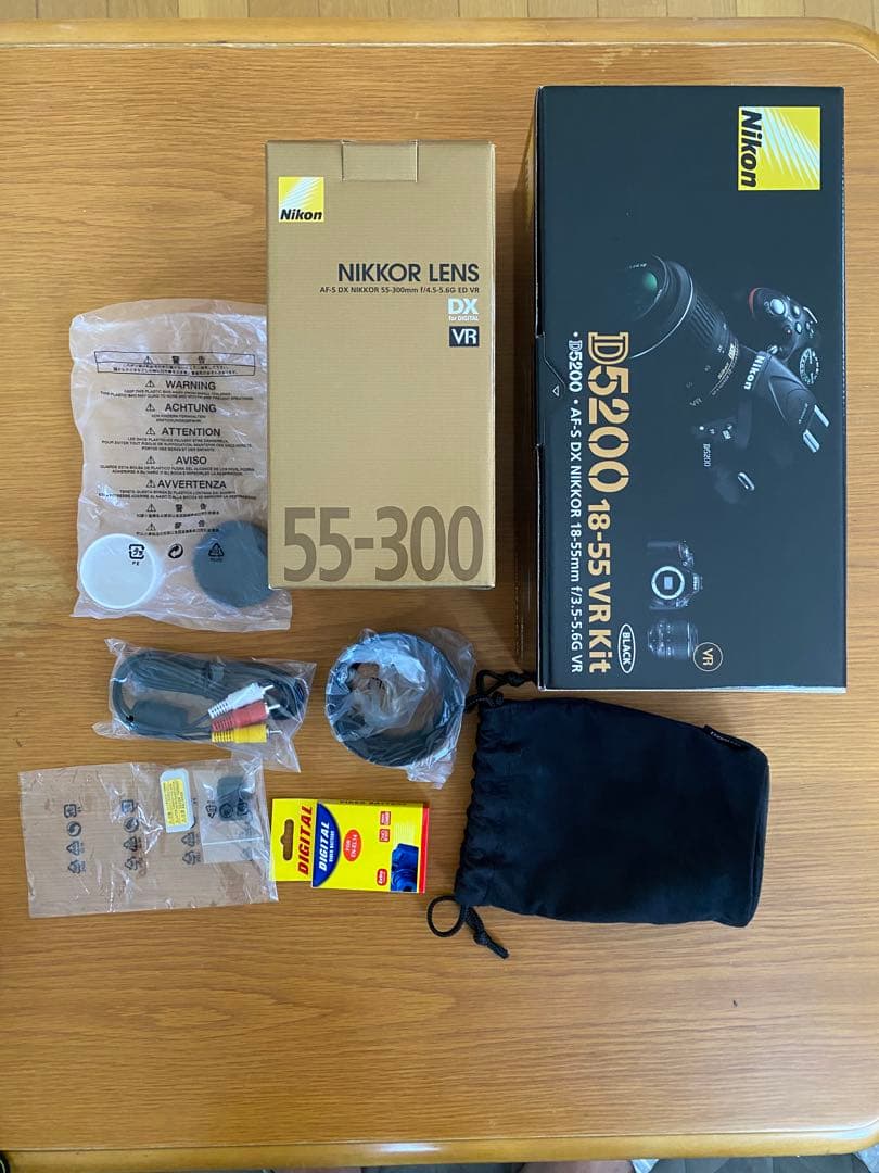 Nikon D5200 ダブルズームキット