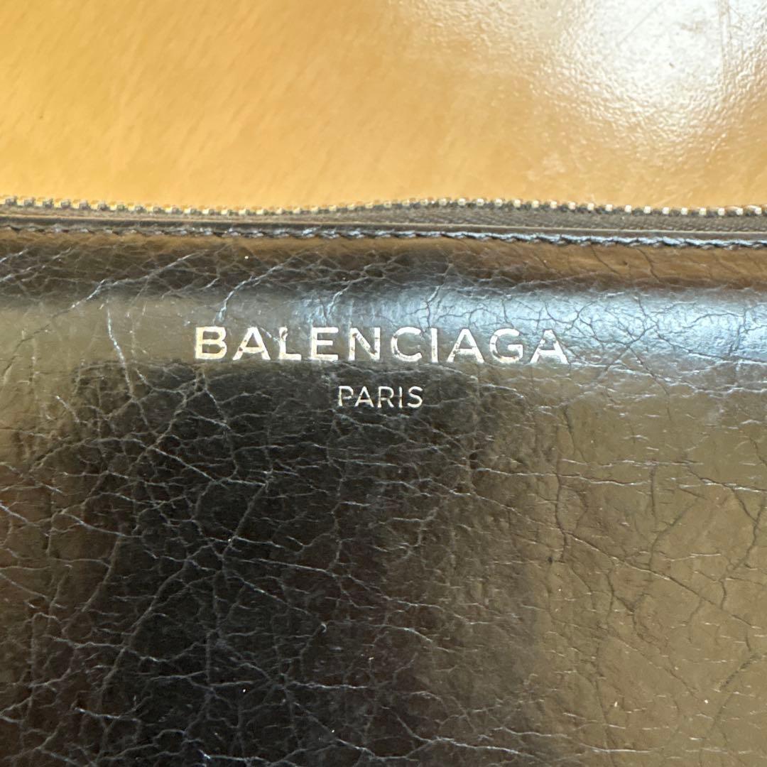 [BALENCIAGA] ラウンドファスナー ブラック レザー ロゴ