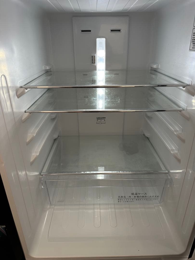 【大幅値下げ】【美品】【送料込み】Hisense 冷蔵庫 154L 直接引取り可