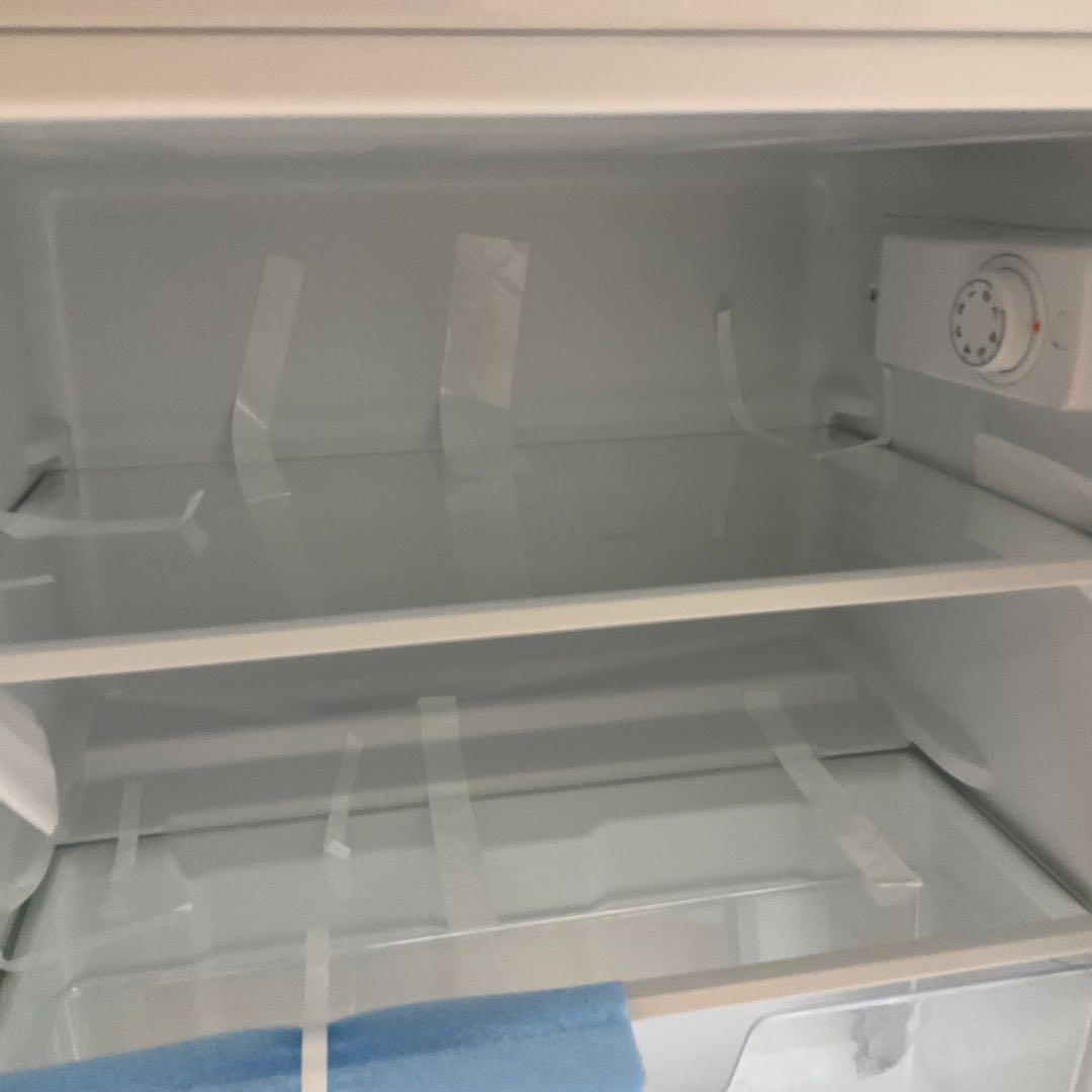 【美品・短期間使用】ハイセンス冷蔵庫　87L HR-B91E3W 2024年製