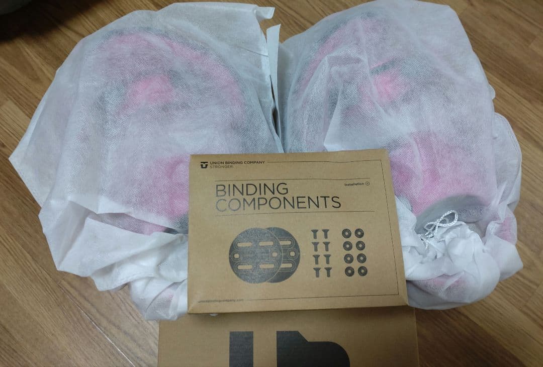 新品未使用 ユニオン ウルトラ UNION BINDING ULTRA 2425