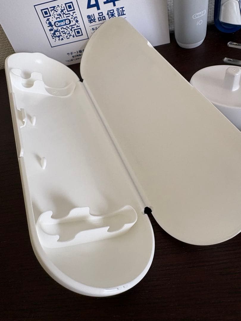 Oral-B iO Series 6 Grey Opal 本体