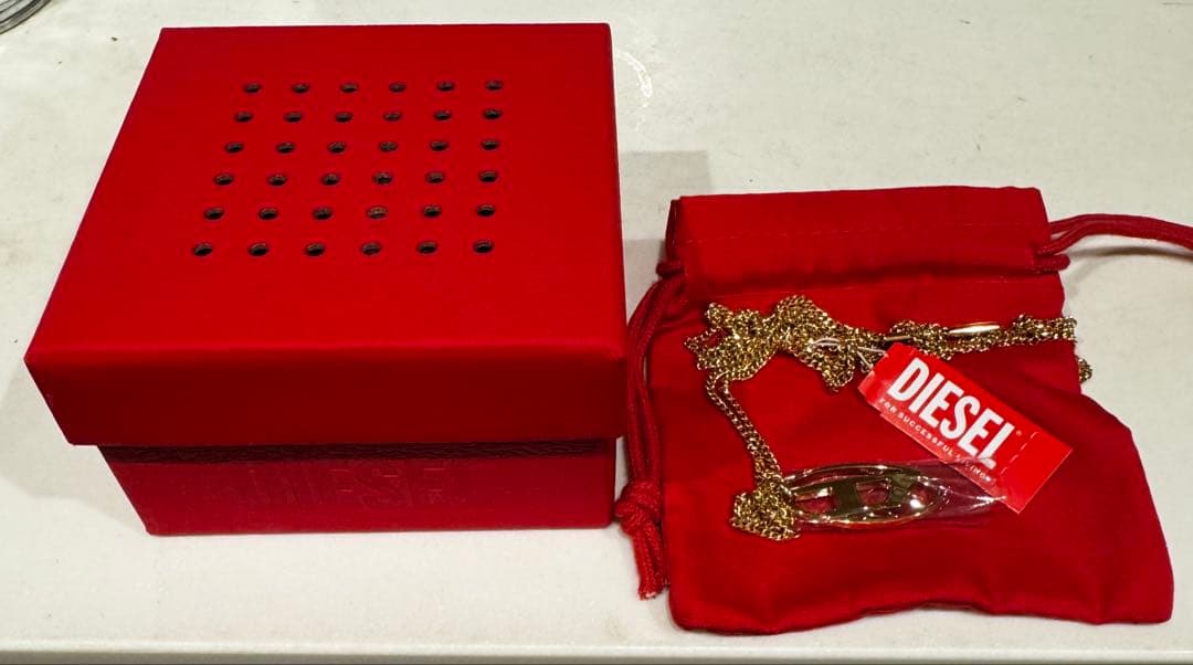 ディーゼル　DIESEL ユニセックス ネックレス