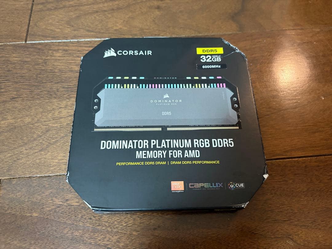 メモリー CORSAIR DOMINATOR PLATINUM RGB DDR5 32GB