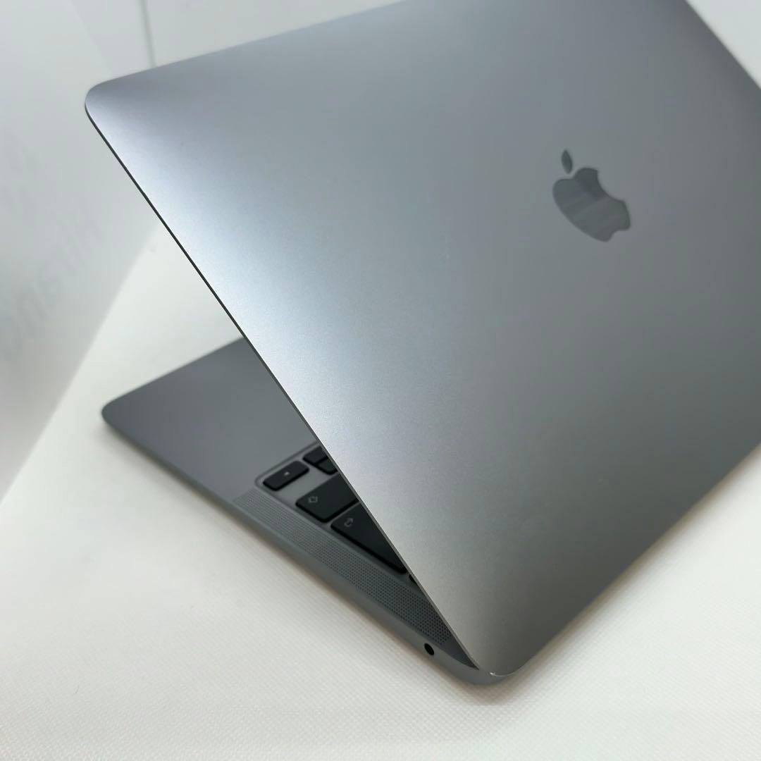 MacBook Air M1｜8GB｜256GB