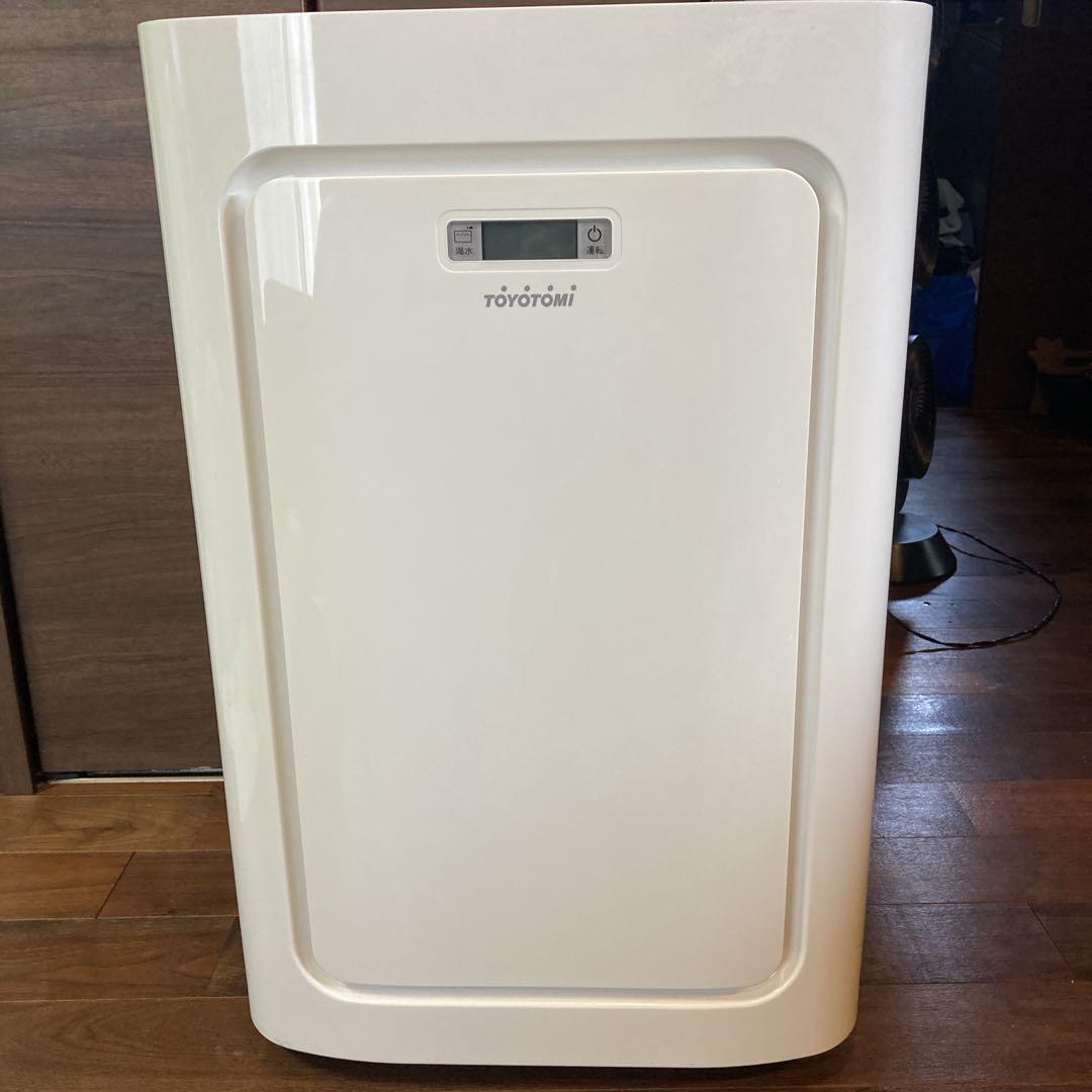 送料無料✨️ トヨトミ スポット冷暖エアコン　TAD−22LW 【21年製】