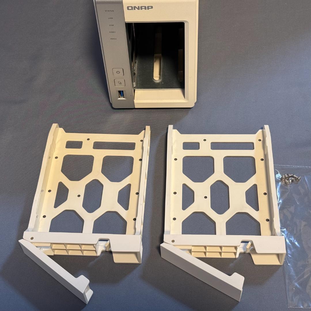 QNAP TS-231+ 2ベイNAS