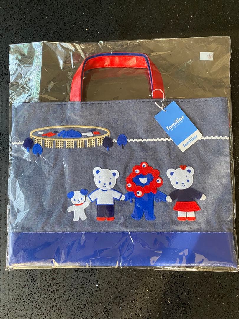 万博限定　ファミリアバッグ