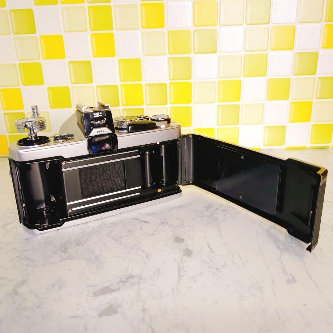 ★完動品★ OLYMPUS OM-1N 一眼レフ 　フィルムカメラ セット