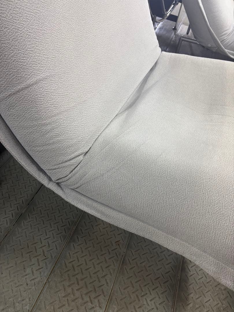 リーンロゼ　カランスチールレッグ