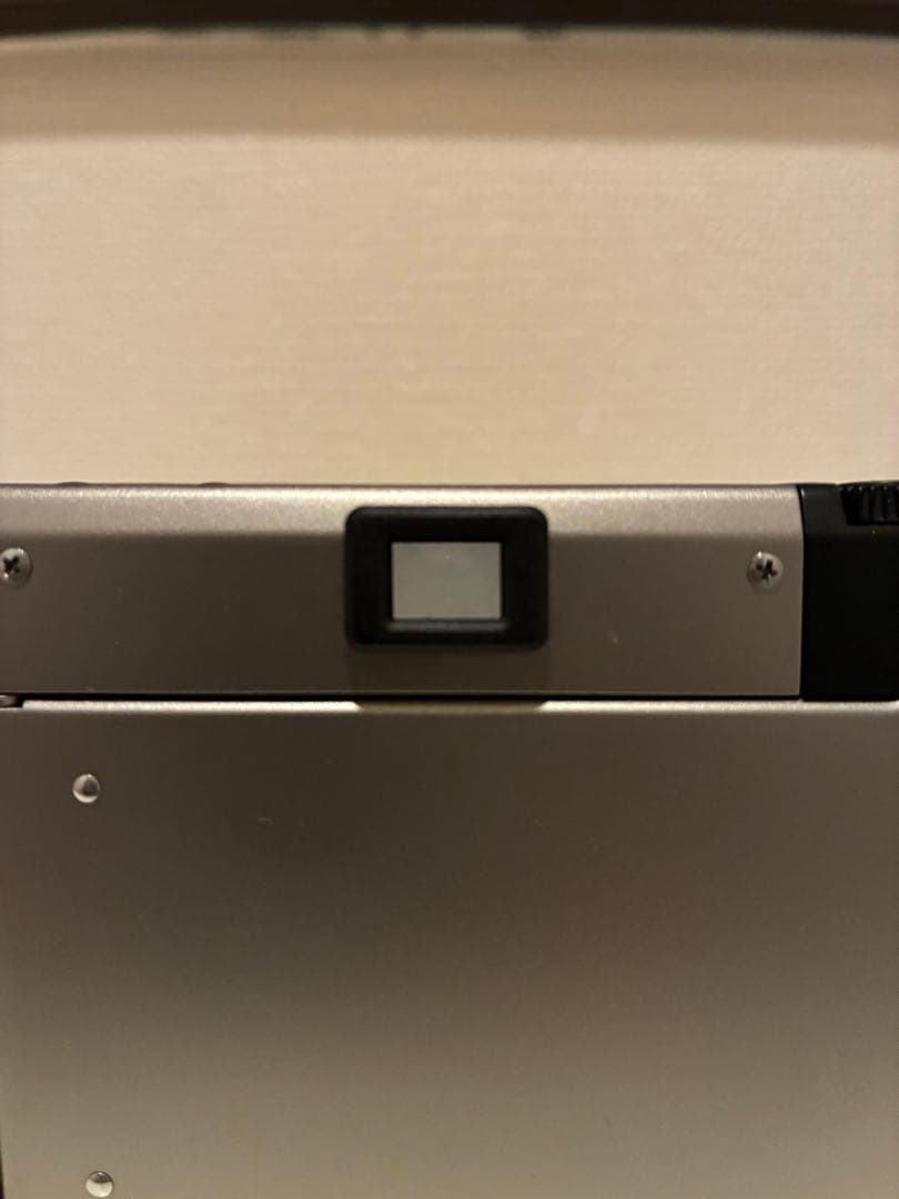 CONTAX T3 コンタックス　コンパクトフィルムカメラ　チタンシルバー