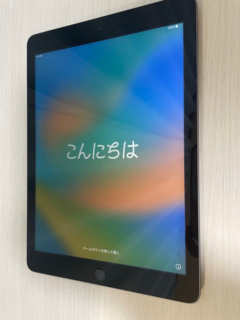 Apple iPad 第5世代 32GB