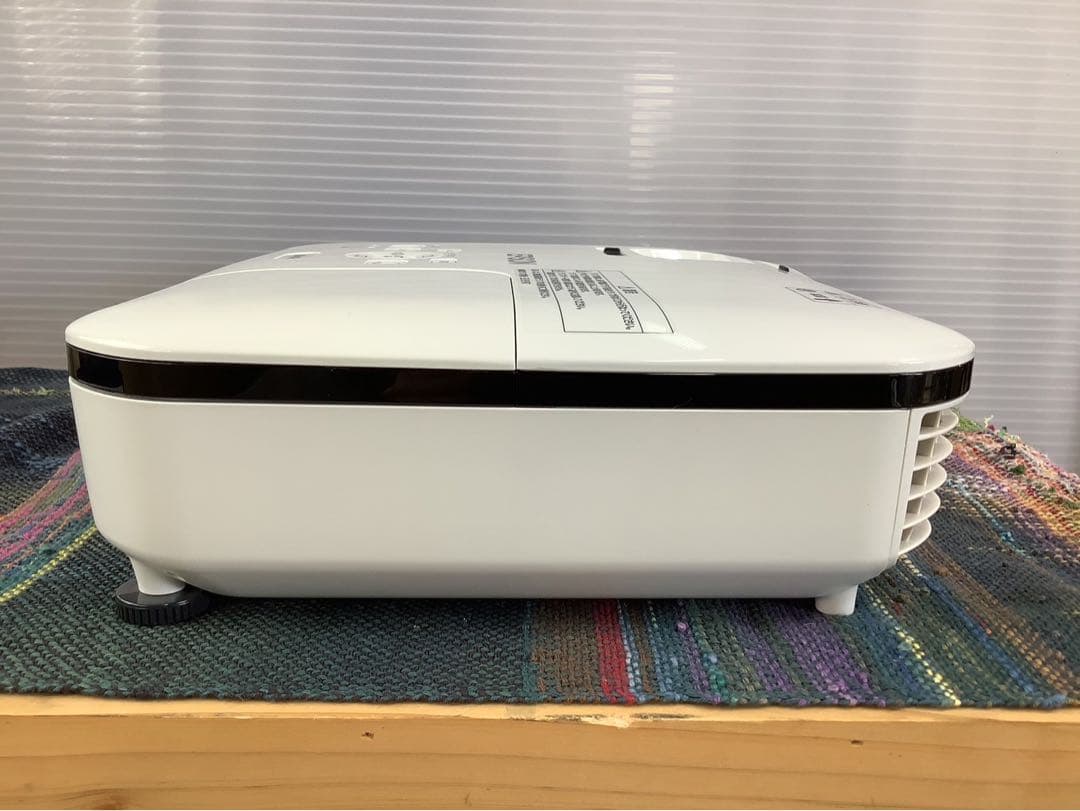 EPSON プロジェクター EB-W12 MODEL:H428D