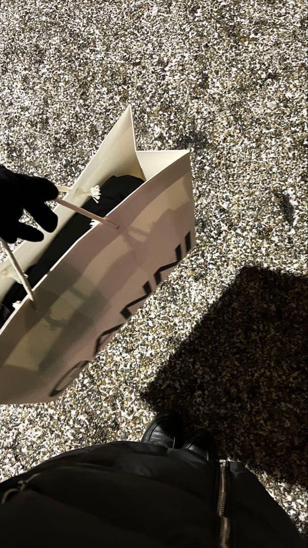 ガニー　GANNI アンクルストラップ付きブラックパンプス　パンプス個性　北欧