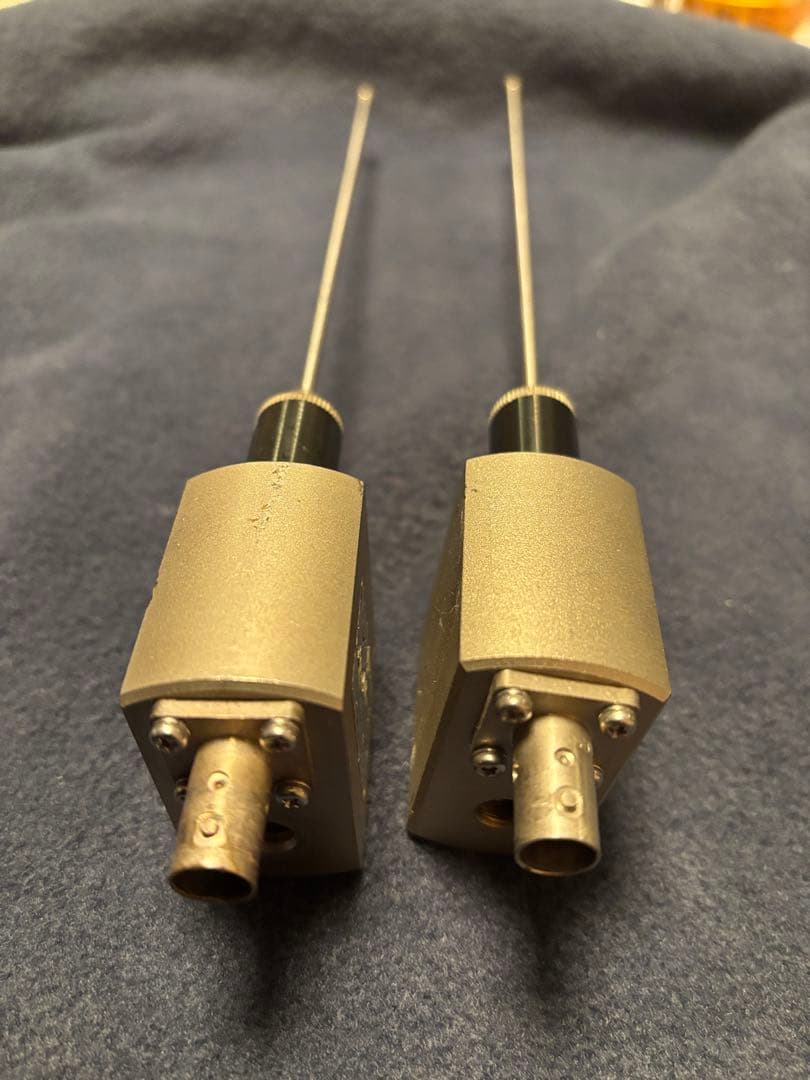 TOA YW-520 2台 800MHz帯5/8λ型アンテナ