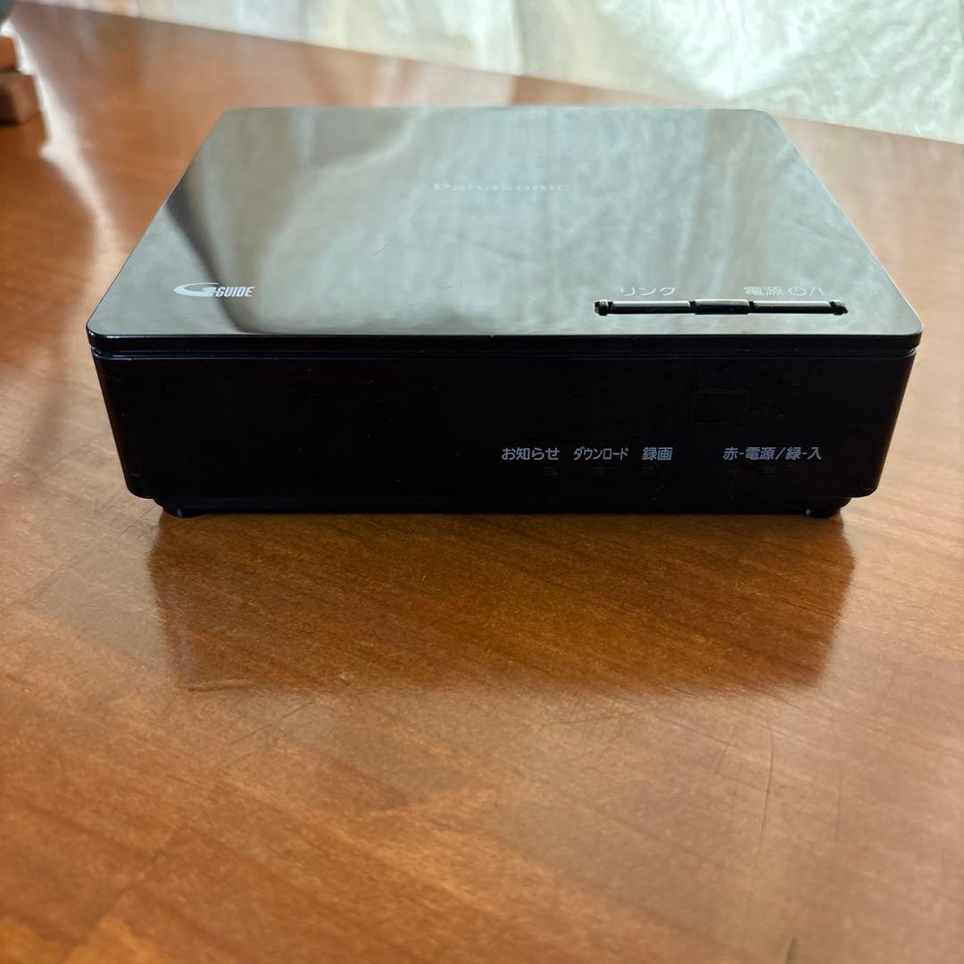 中古美品　パナソニック ポータブルテレビ UN-10E8