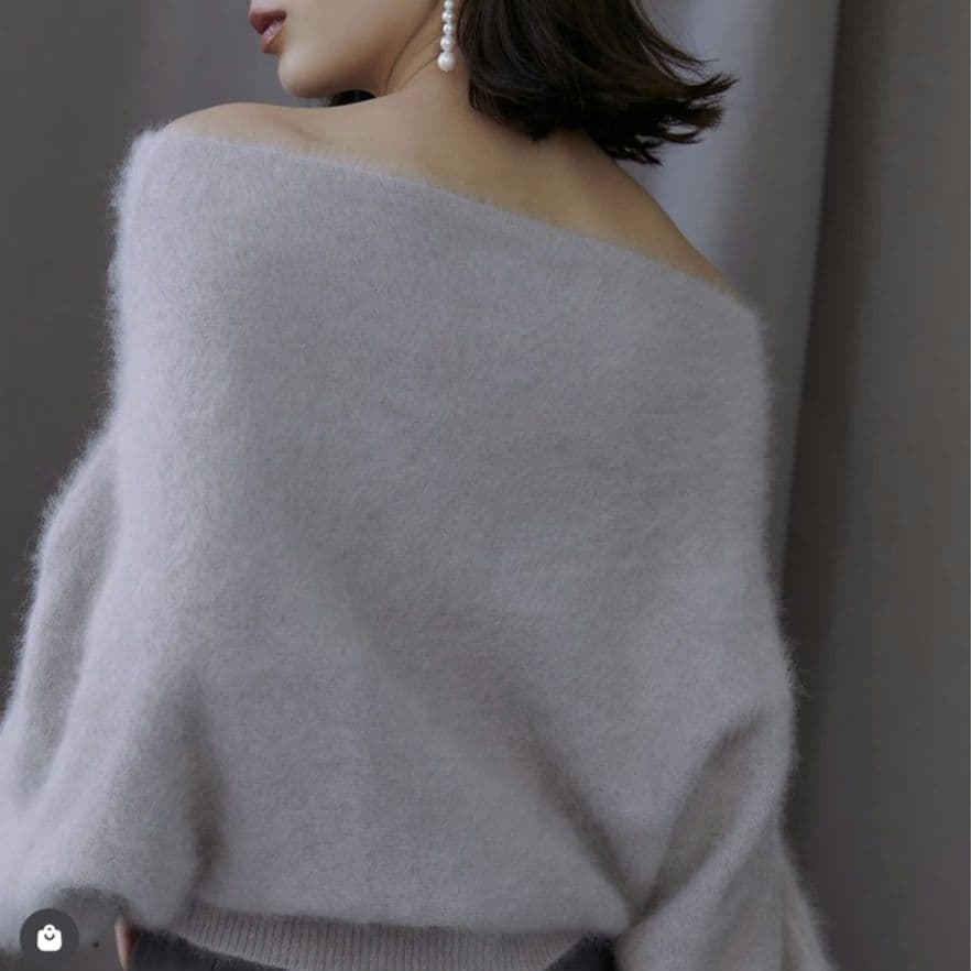 新品タグ付き☆アニュアンス　ラクーンボートネックニットプルオーバー　ファーニット