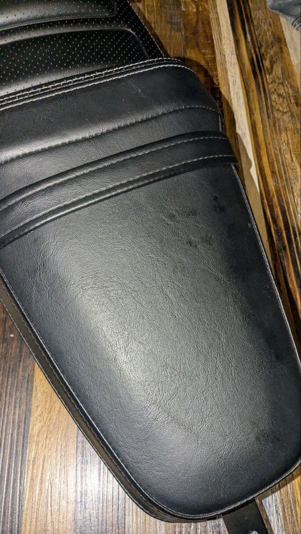 あ*ん様 ハーレー XL1200CX 純正シート スポーツスター ロードスター