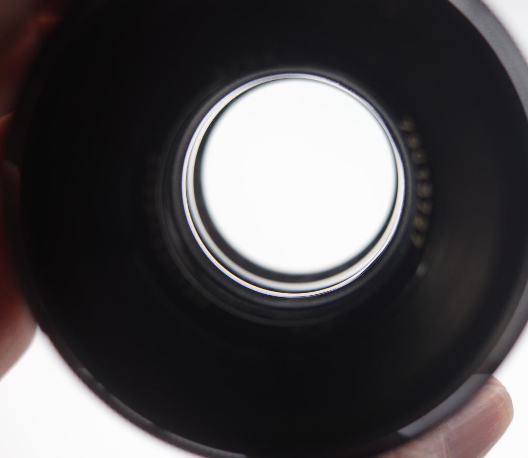 32　ヘリオス　44-2ぐるぐるボケレンズ メタル製フード付