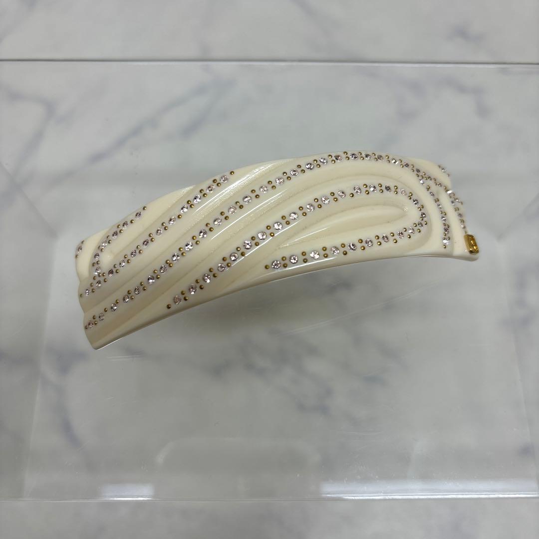 1105 アレクサンドルドゥパリ　バレッタ　ホワイト　傷,汚れあり.