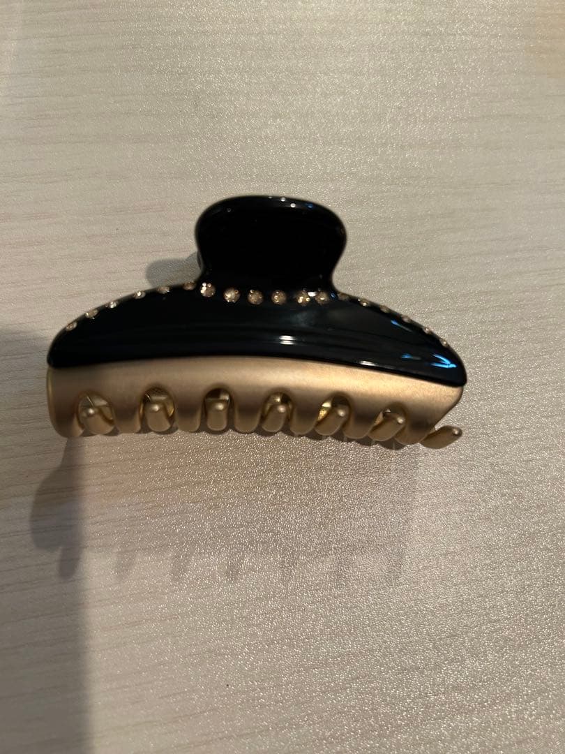 ALEXANDRE DE PARIS ヘアクリップ 黒/ゴールド